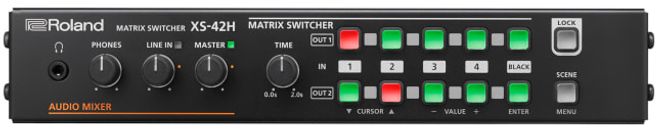 Hovedbilde Roland XS-42H flerformat matrisemikser 4 inn / 2 ut