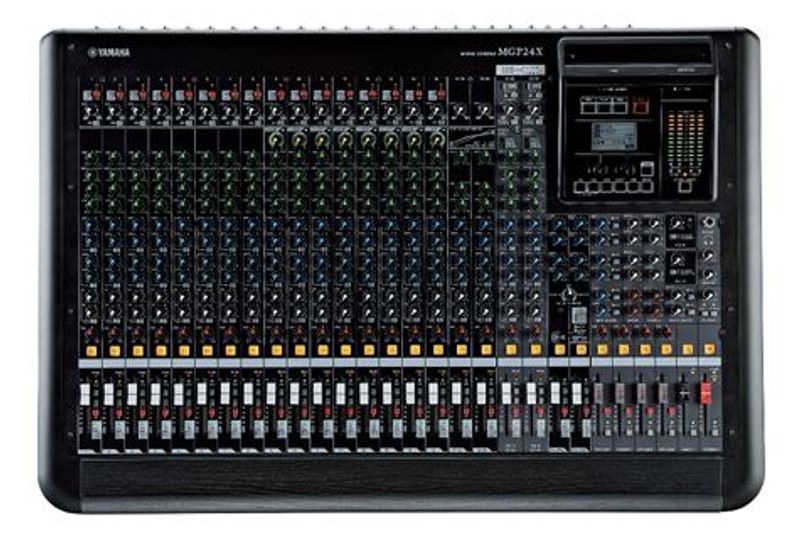 Yamaha Mikser Bord 16xMikrofon 4xStereo Linje iControl
