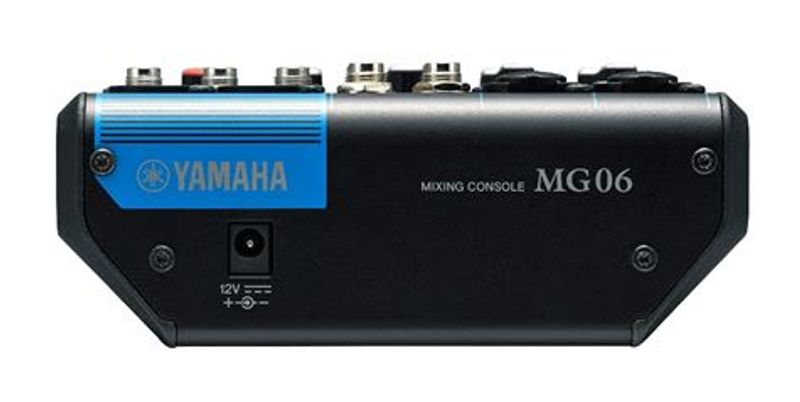 Yamaha Mikser Bord 2xMikrofon 2xStereo Linje