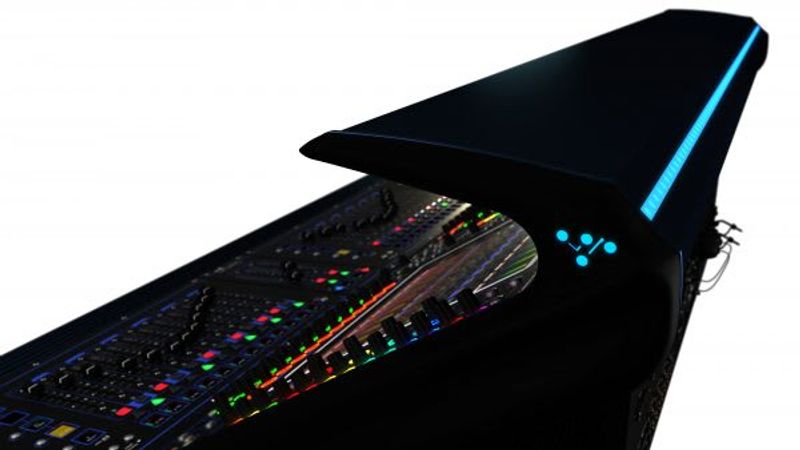 Q338 surface 36+2 faders 2 DMI 6 BNC MADI 2 PSU 16 GPIO